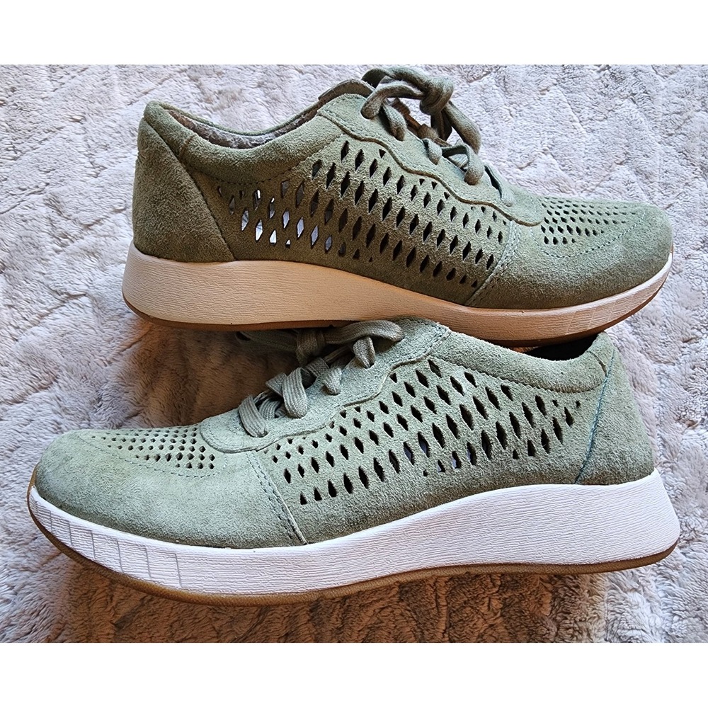 Dansko Charlie Sage Green Suede Perforated Lace Up Walking Shoes Womens Size 36 - Picture 9 of 10